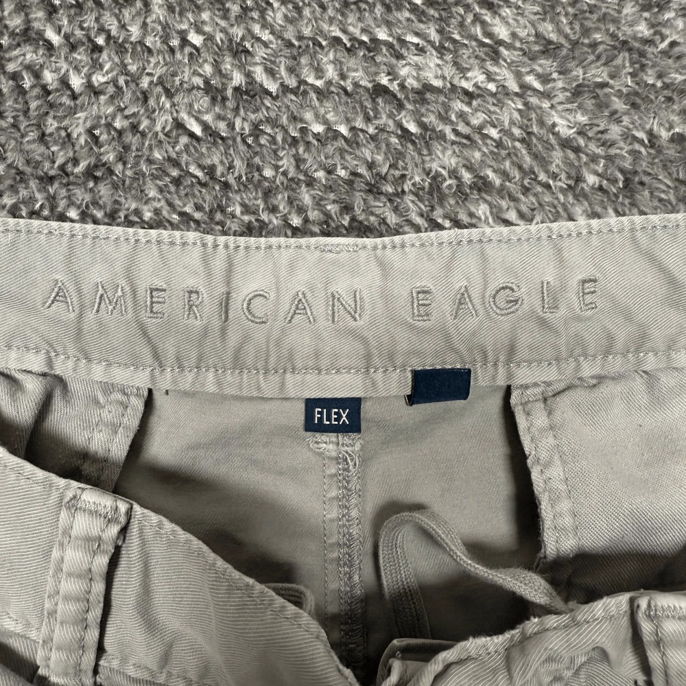 American Eagle Mens Flex Classic Shorts Size 33 Gray Chino Flat Front - Picture 6 of 9